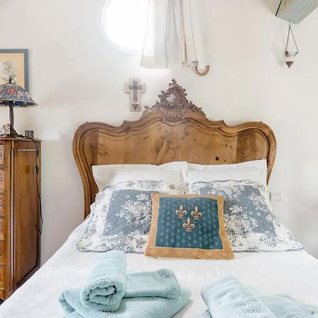 Agreable Chambre D'Hotes Avec Piscine Bed and Breakfast Le Beausset Buitenkant foto