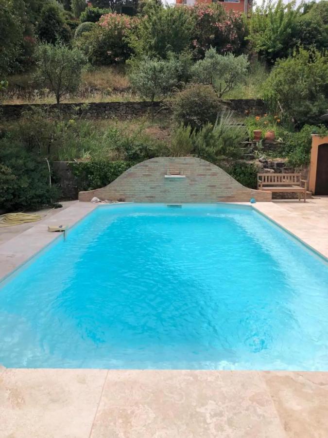 Agreable Chambre D'Hotes Avec Piscine Bed and Breakfast Le Beausset Buitenkant foto